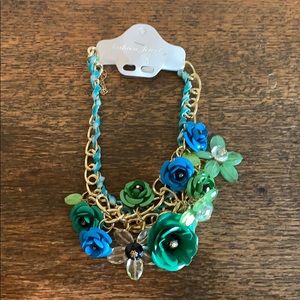 NWT floral necklace